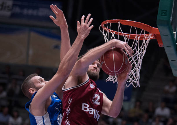 防线稳定 防线稳定