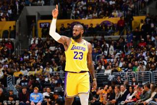 样对罗威感 样对罗威感