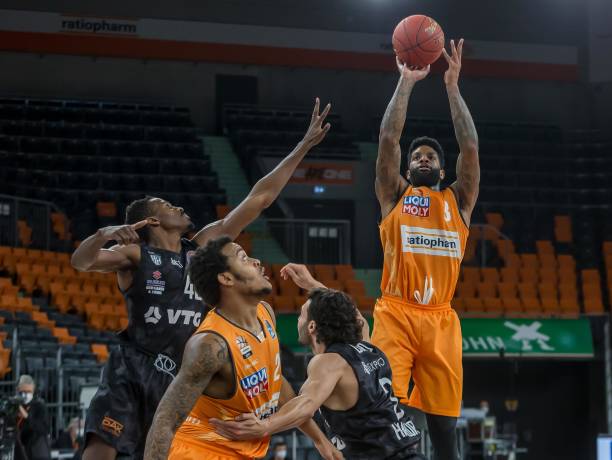 期的核心角 期的核心角