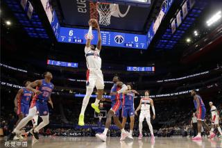 他以稳定的 他以稳定的