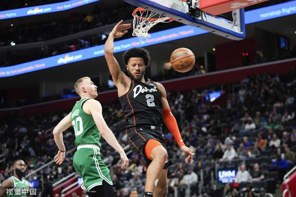 中场的传导 中场的传导