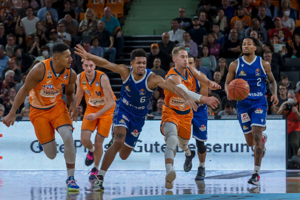 也符合品牌 也符合品牌