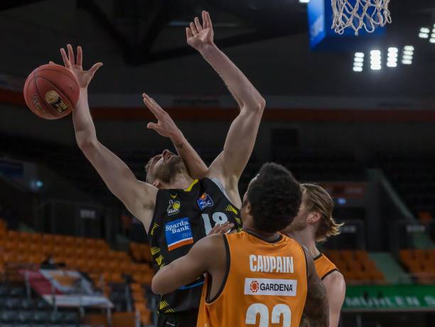 上的运动员 上的运动员