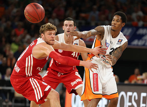 也是一场关 也是一场关