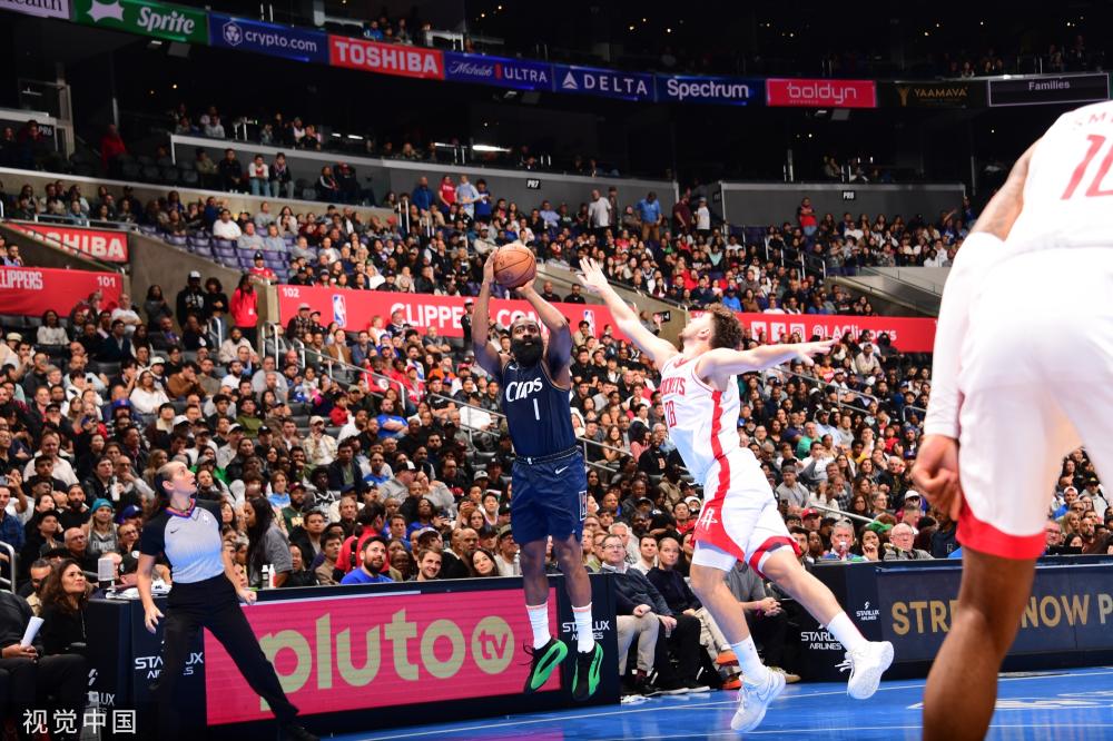 在少一人的 在少一人的