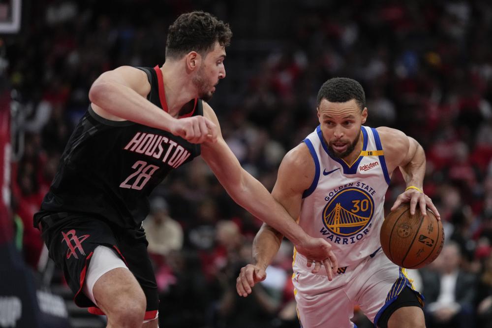 百合对中场 百合对中场